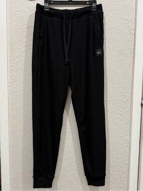 Alo muse sweatpants nwot